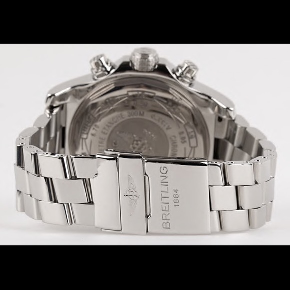 Breitling Super Avenger Stainless Steel Pro II - Picture 5 of 7